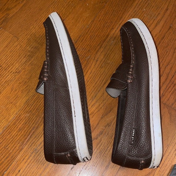 Cole Haan Pinch main classic Leather White Loafer chocolate brown sneaker penny - Picture 3 of 5